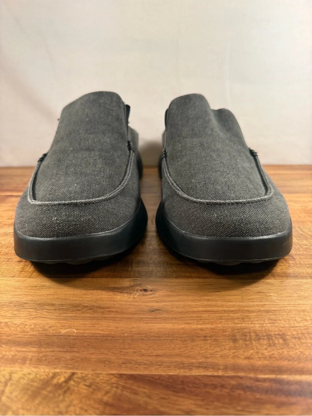 OrthoComfort Orthopedic Slip-on Loafers Grey Canvas Size 9.5 NWOT